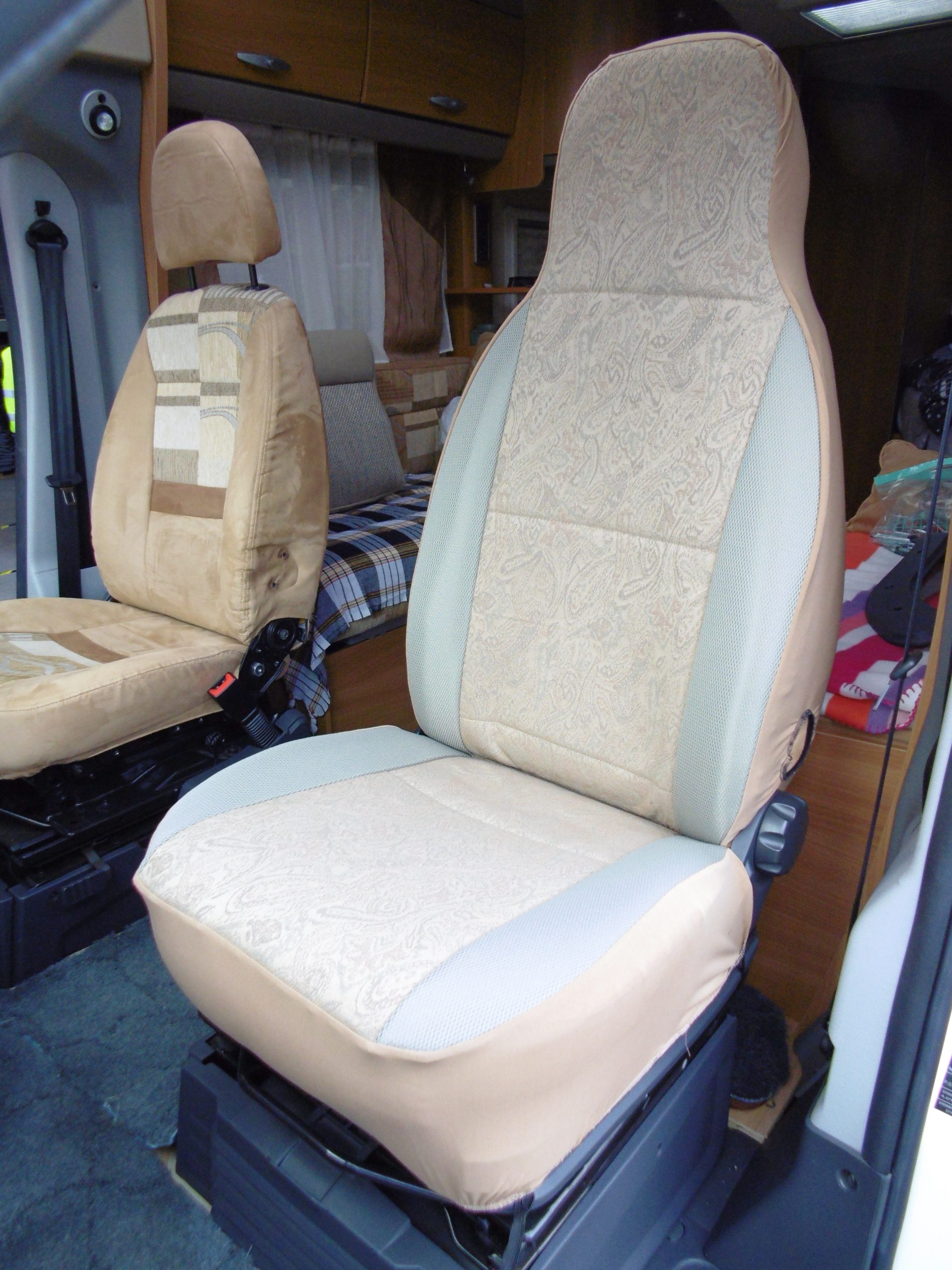 Carthago Motorhome Seat Covers – New English Paisley MH-225